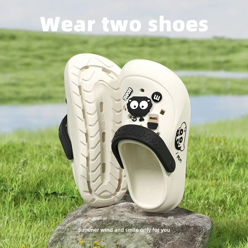 Mrs. Hui x Crayon Shinchan Home Slippers-8
