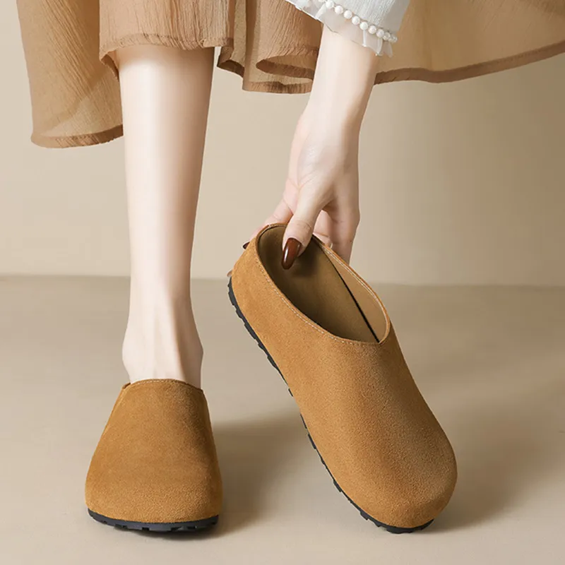 City Camel Rubber Sole Closed Toe Slippers Women's-11