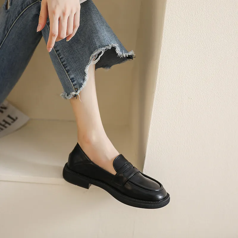 City camel Loafers Women's-1