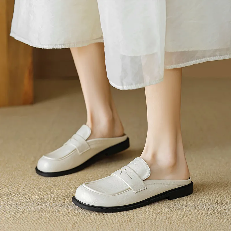 City Camel Rubber Sole Closed Toe Slippers Women's-10