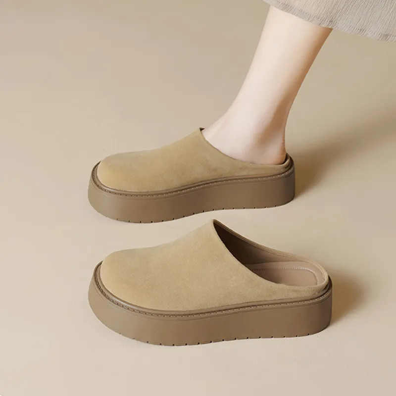 City Camel Closed Toe Slippers Women's-3