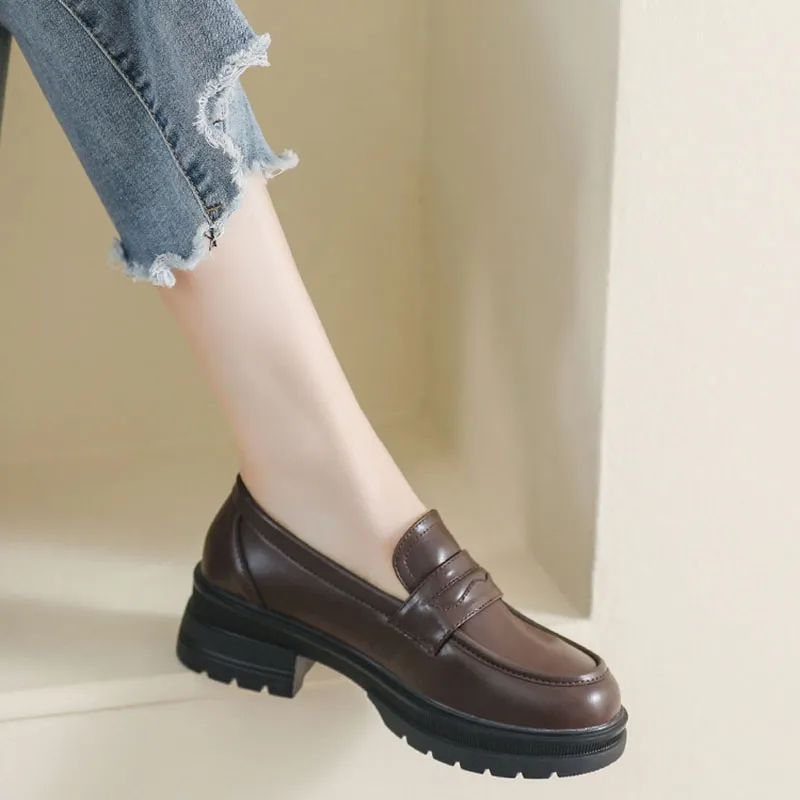 City camel Loafers Women's-7
