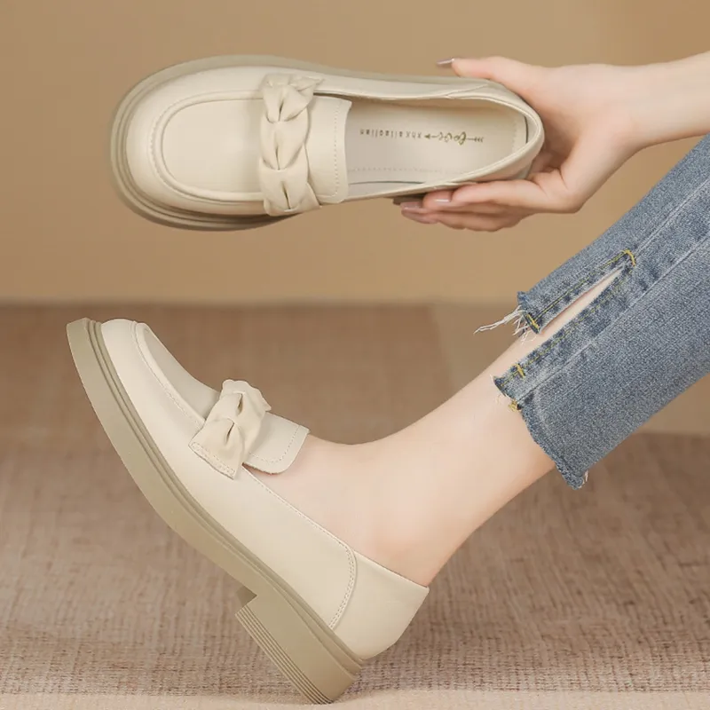 City camel Loafers Women's Apricot, Black-6
