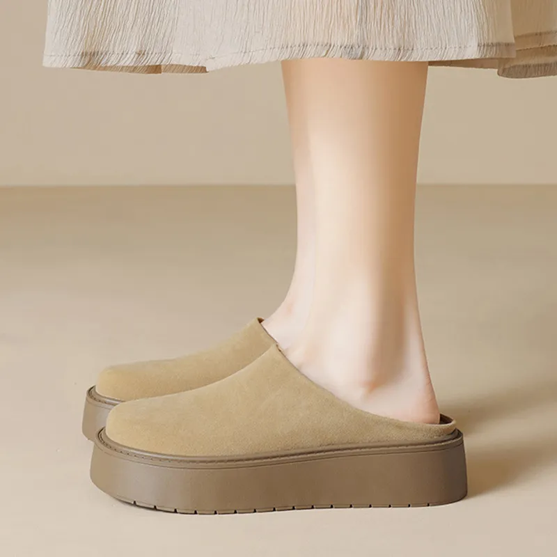 City Camel Closed Toe Slippers Women's-4