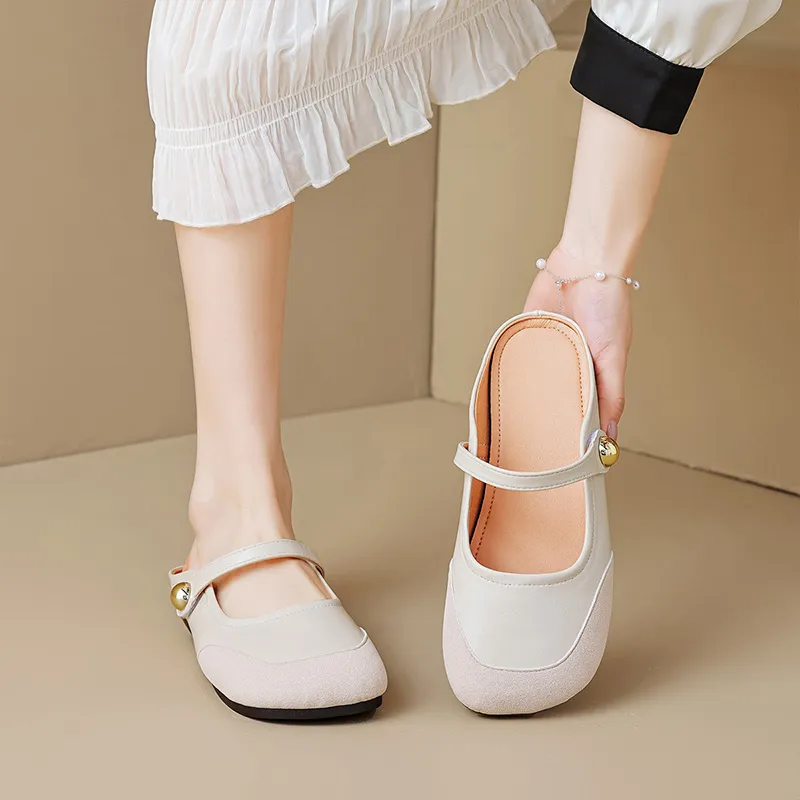 City Camel Quiet Closed Toe Slippers Women's-1