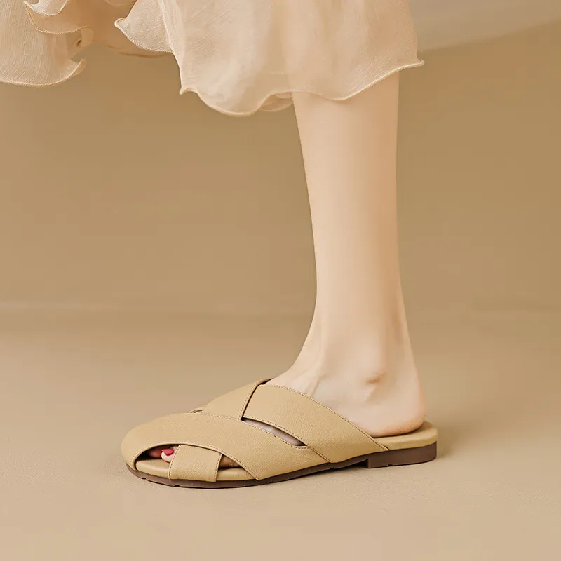 City Camel Rubber Sole Slip Resistant Closed Toe Slippers Women's-9