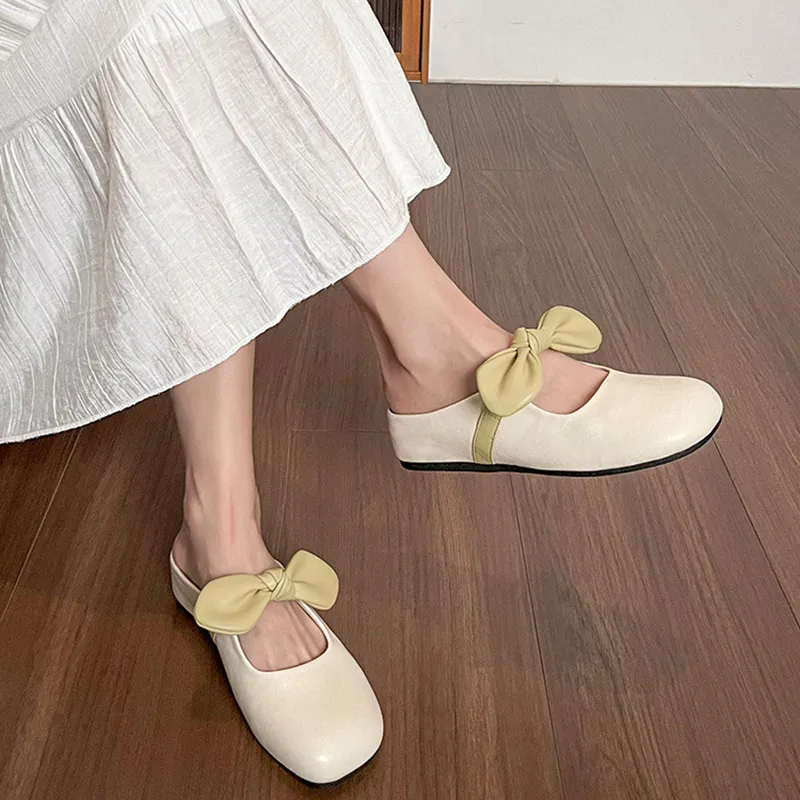 City Camel Closed Toe Slippers Women's-1