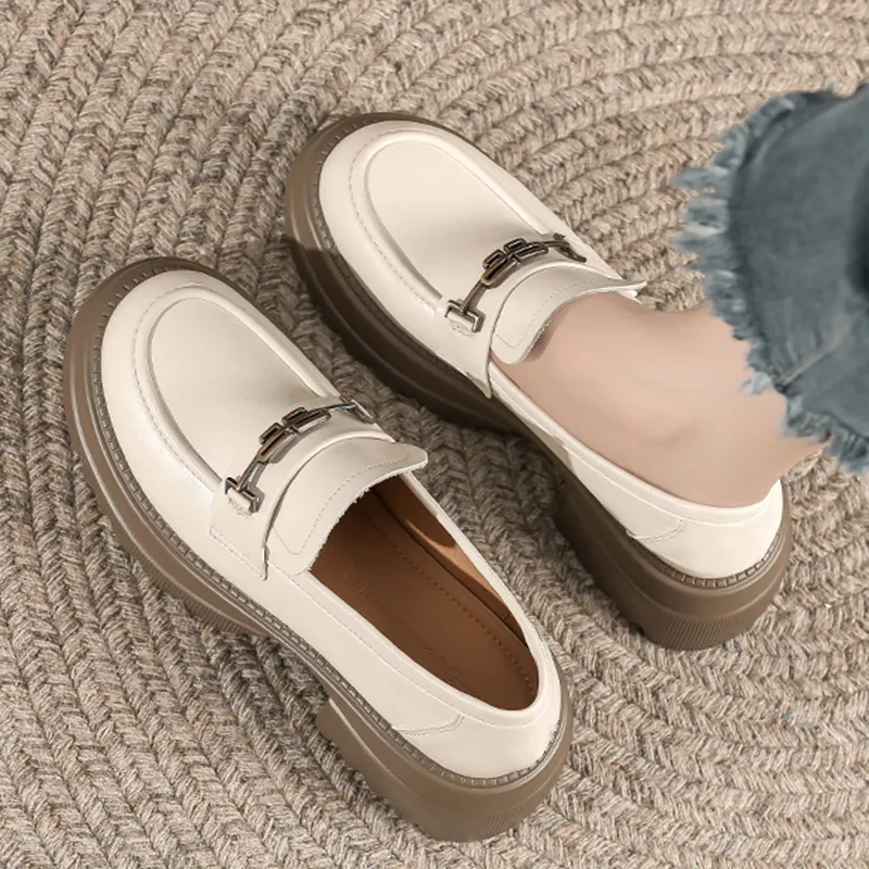 City camel Loafers Women's Apricot, Black-5