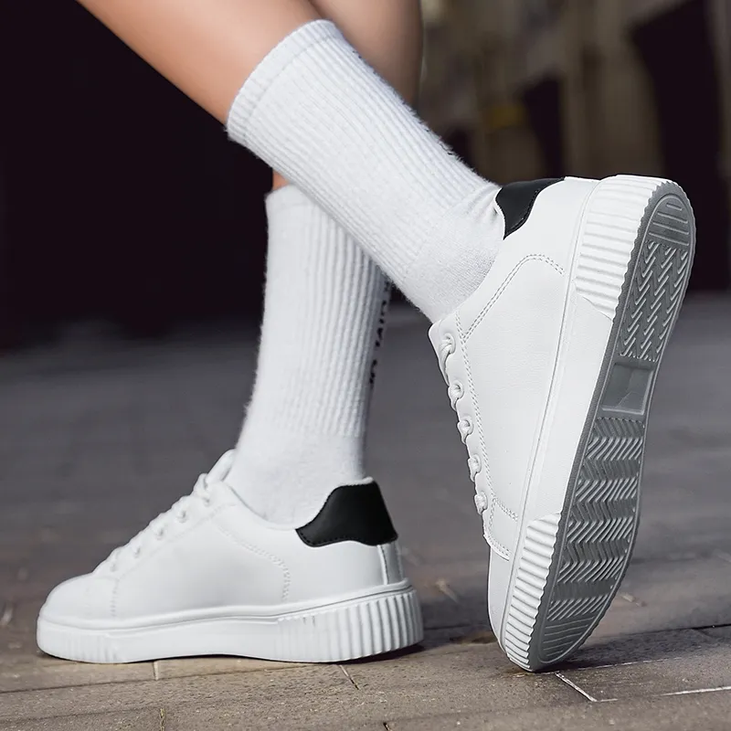 NMR Water-Resistant Lightweight Low-Top Skateboard Shoes Unisex-18