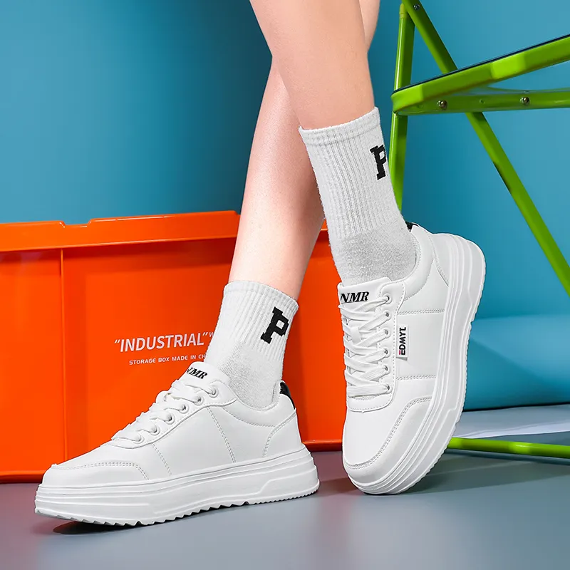 NMR Water-Resistant Lightweight Low-Top Skateboard Shoes Unisex-5