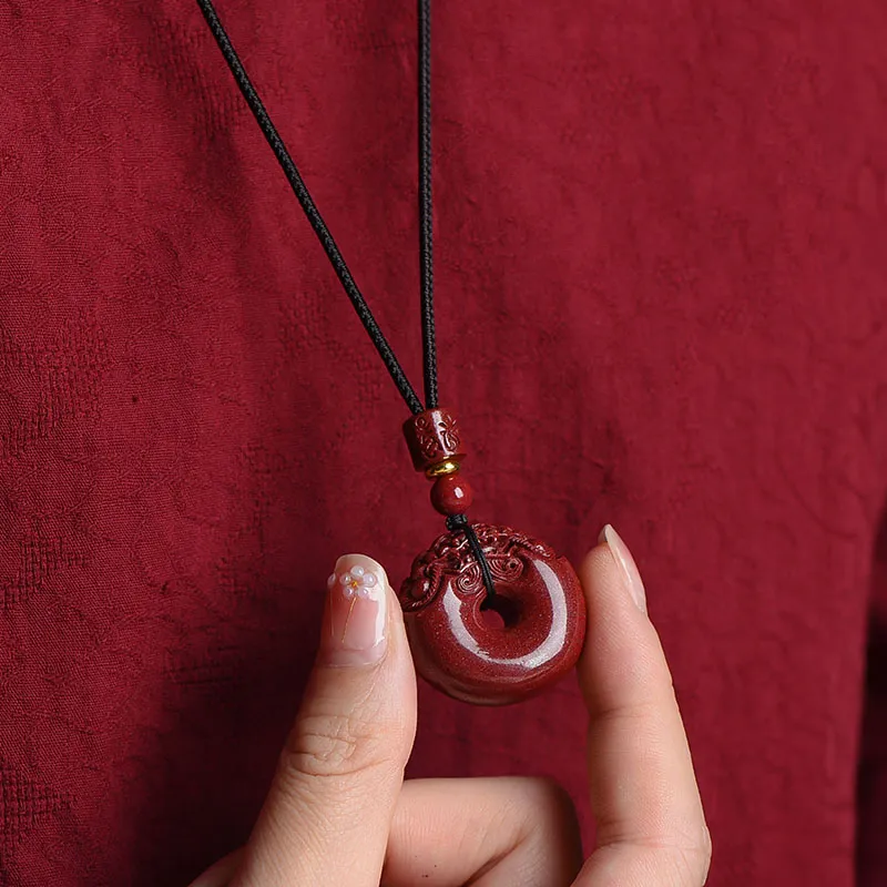 Noritake Reconstructed Cinnabar Necklaces Unisex-1