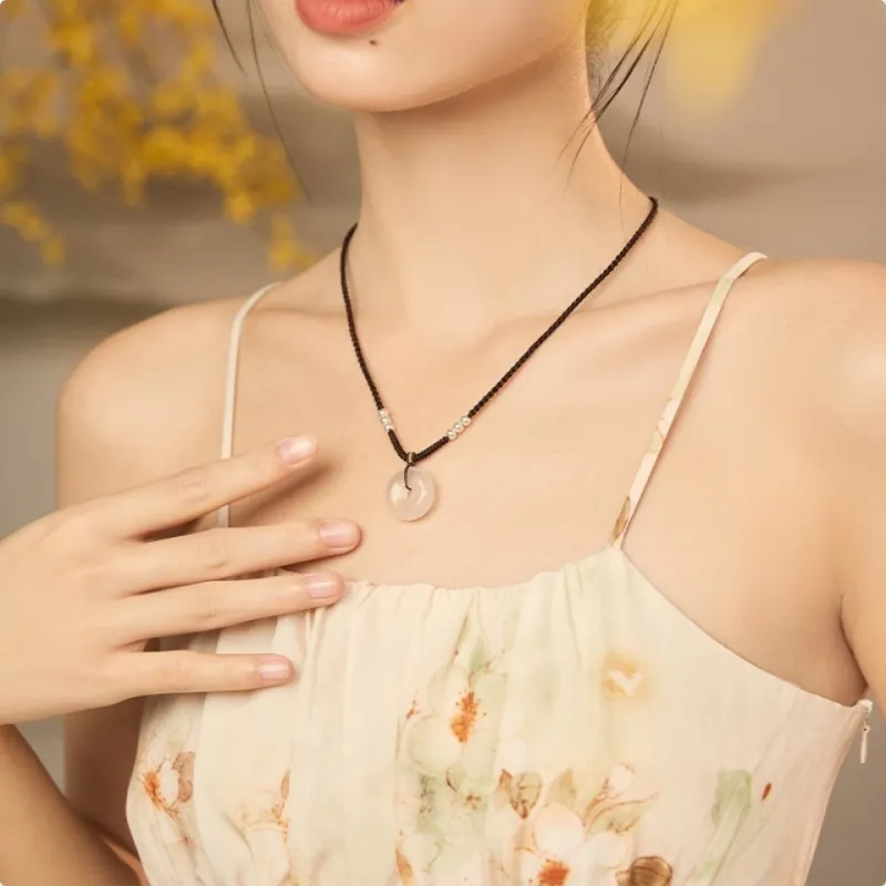 Noritake Chalcedony Jade Necklaces Unisex-2