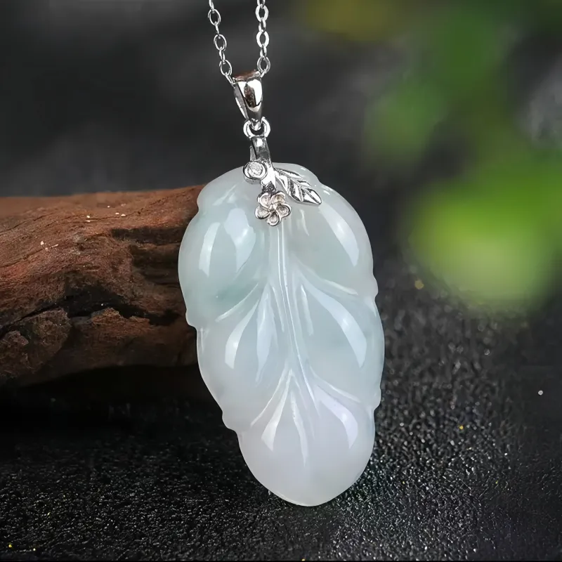 Noritake Bean Type Jadeite Necklaces Unisex-1