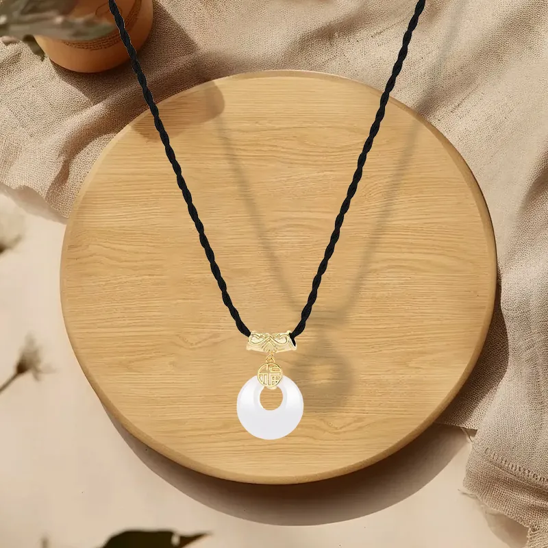 LuluCanaan Fabric Necklaces Women's-1