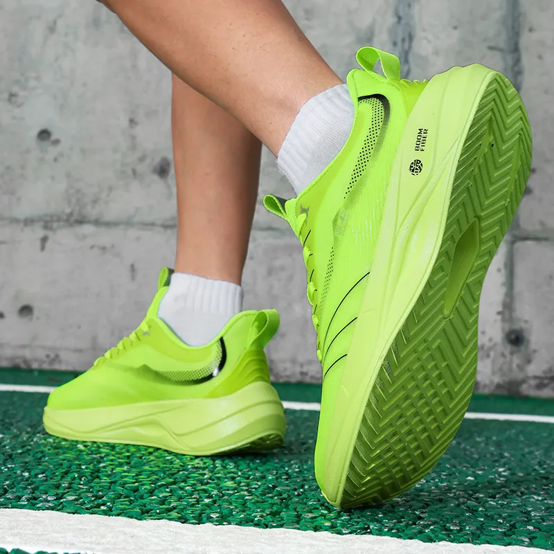 Gaius Durant Non slip, Wear resistant, Impact resistant Low Top Running Shoes Men's Neon Green-2