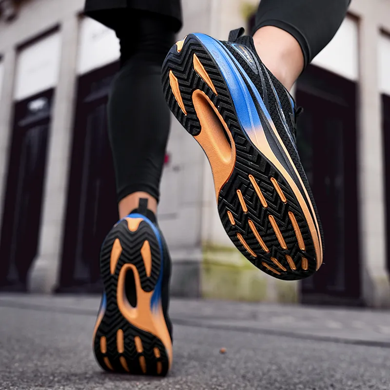 Gaius Durant Cushioning Abrasion Resistant Breathable Slip Resistant Low Top Running Shoes Unisex Black-4