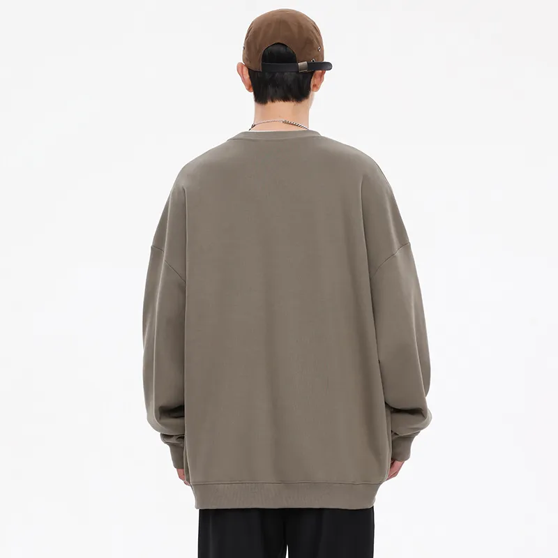 ARCLINEA Crew Neck Long Sleeved Sweatshirt Unisex-17