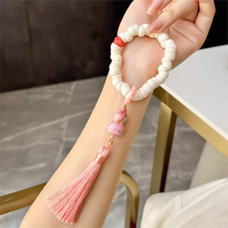 DVNRR Cow Bones Bracelets Unisex-1