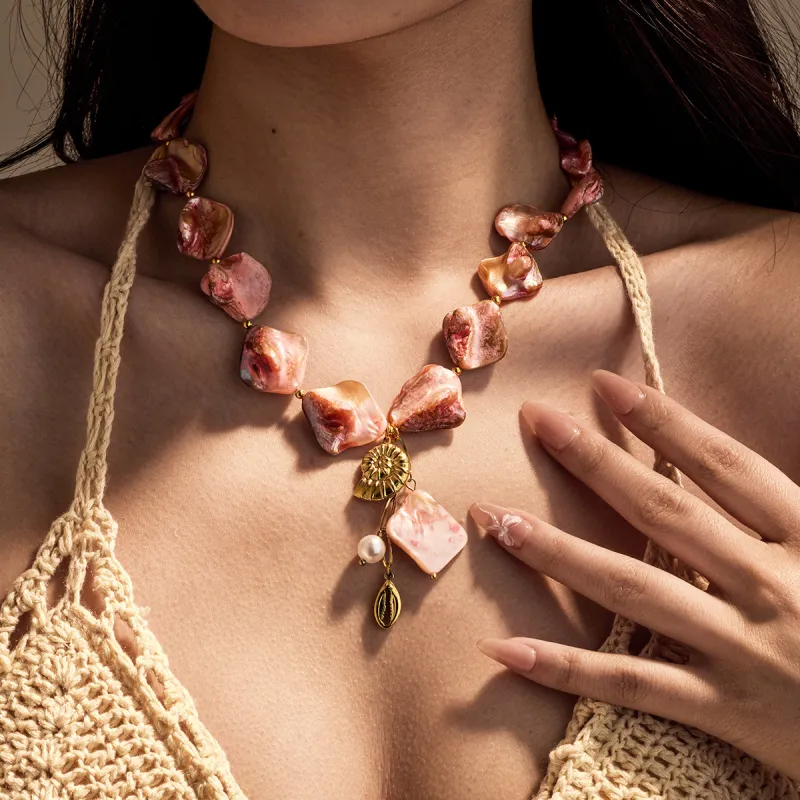 DVNRR Necklaces Women's-2