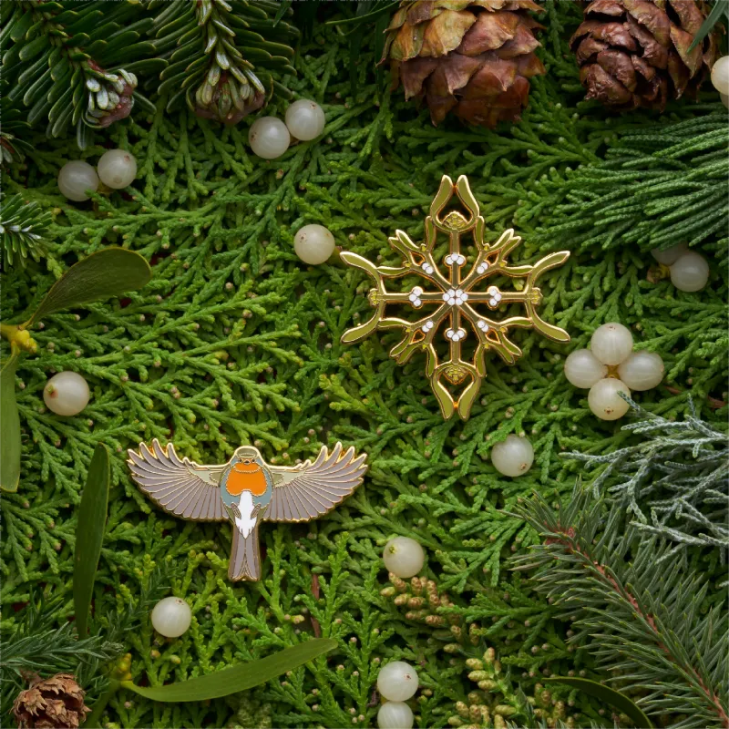 Daparo Yeung Metal Enamel Brooches Unisex-4