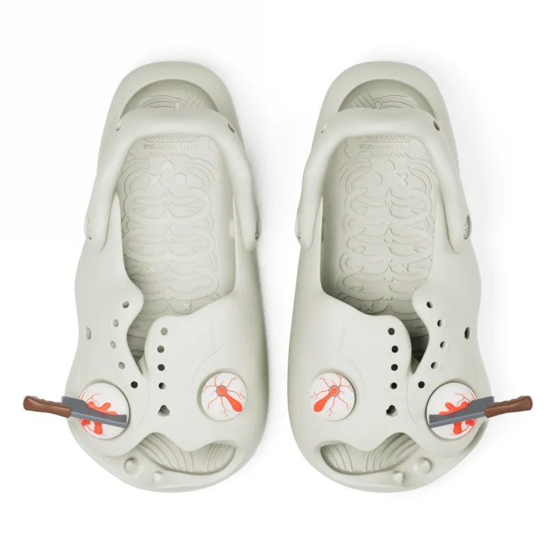 HelloSlippers Mr. Skully Zombie With A Kitchen Knife, Clogs Unisex-4