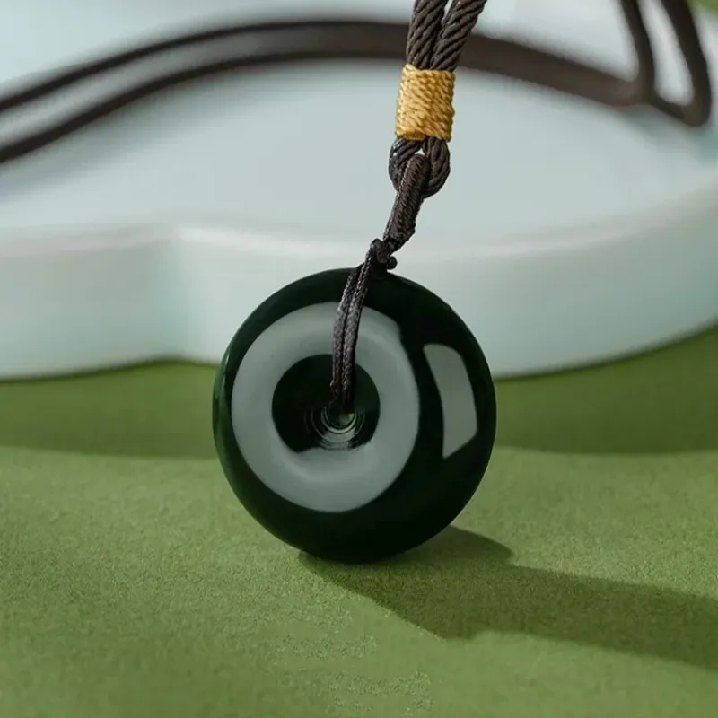 Run Ding Hetian Jade Necklaces Green Jade Unisex-3