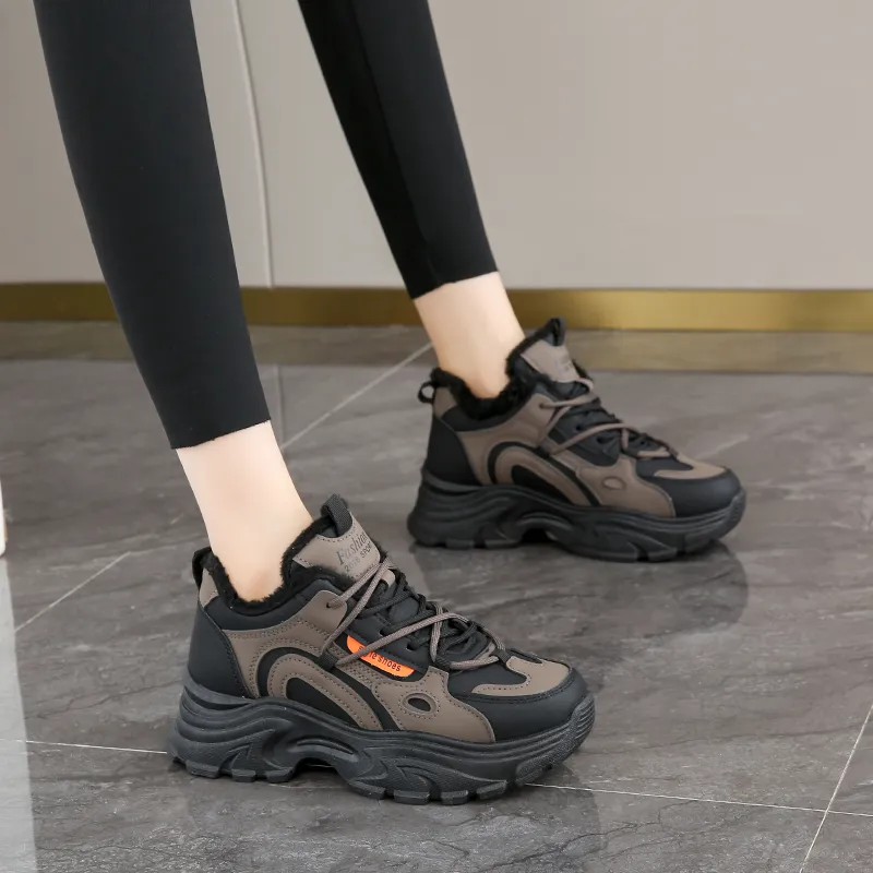 Yalu Abrasion Resistant Low Top Chunky Sneakers Women's-8