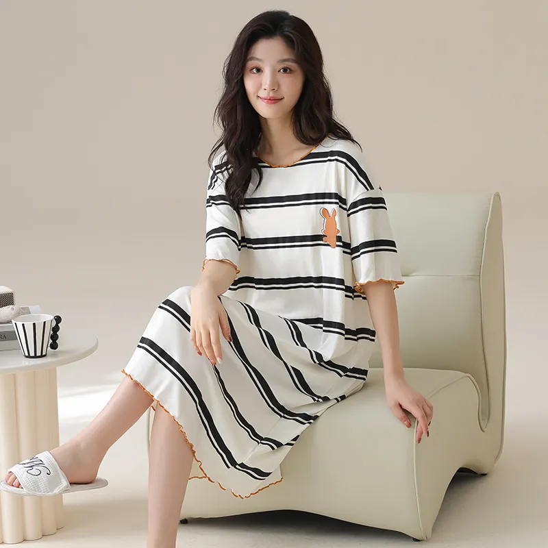 MADALLO Nightgown Women's Black White-4