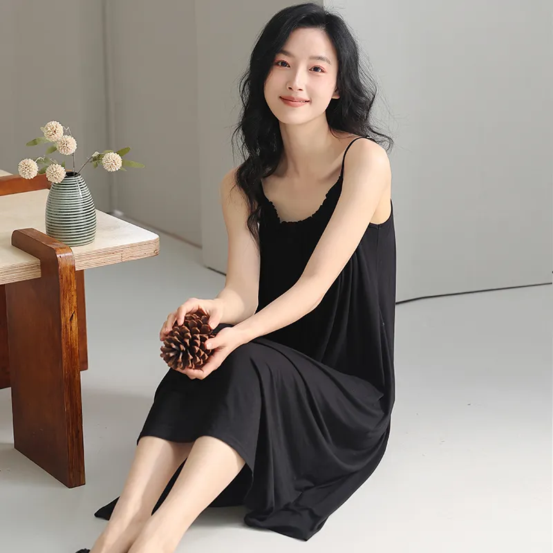 MADALLO Nightgown Women's Black-3