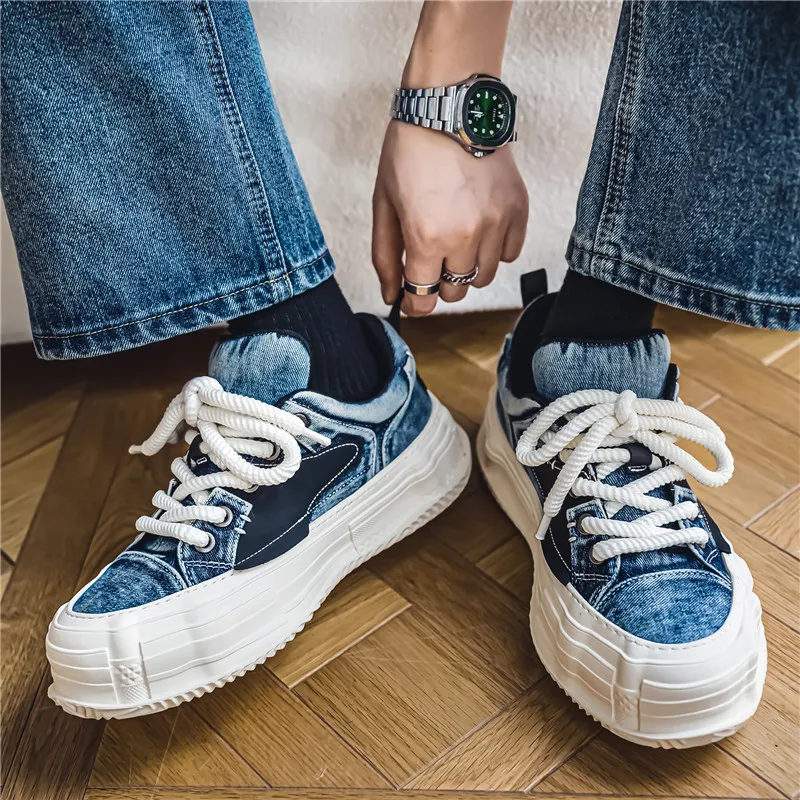 Peter Pan Breathable Low-Top Skateboard Shoes Men's-1