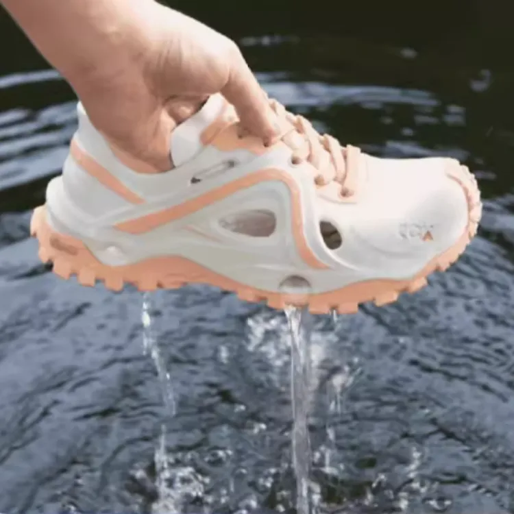 CGX C600 Abrasion Resistant Breathable Quick Dry Slip Resistant River Trekking Shoes Women's-3