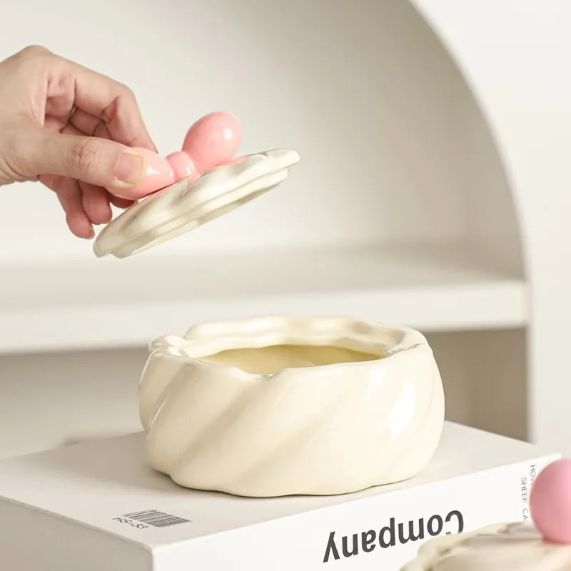 Meter Cute Creative Advanced Personalized Style Living Room Advanced Feel Ashtray Cream Style-4