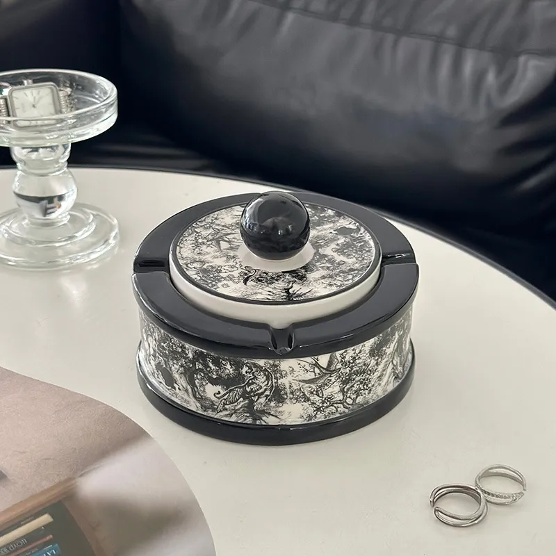 Meter Ceramic Ashtrays Black White-7