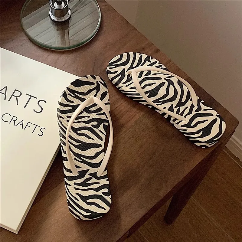 Meter Ins Zebra Print Flip Flops For Men And Women's Summer Home Slip Resistant Flat Bathroom Bathing Slippers-6