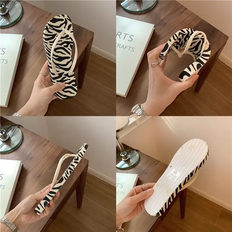 Meter Ins Zebra Print Flip Flops For Men And Women's Summer Home Slip Resistant Flat Bathroom Bathing Slippers-4