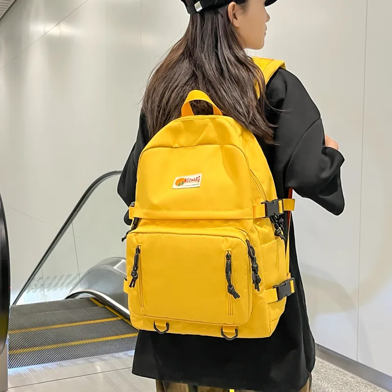 Kaka Tree Oxford Backpack Regular Unisex Black/Yellow/Red-4