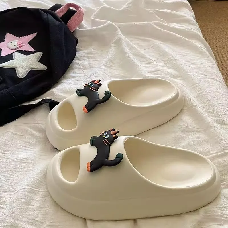 Yunpo Slippers / Home Slippers-1