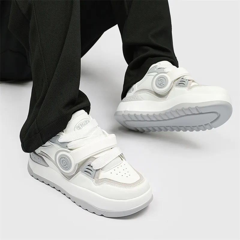 Peter Pan Anti-Slip And Wear-Resistant Breathable Low-Top Skateboard Shoes Unisex-4