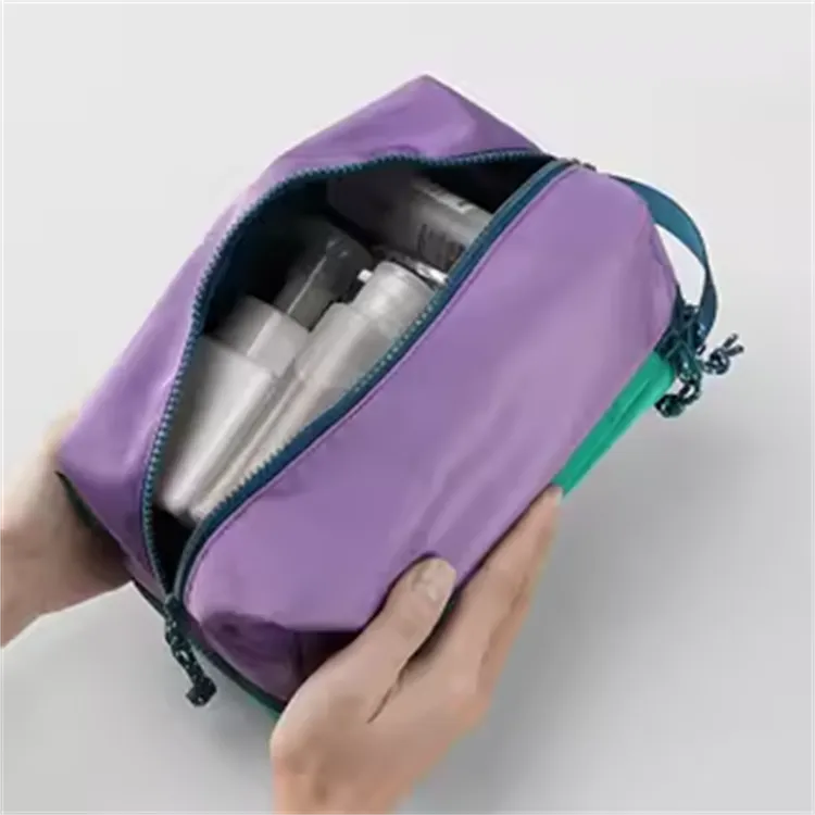 M Square Polyester Toiletry Bag Regular Unisex Multicolor-5
