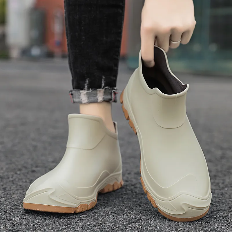 TAIHEYUAN Abrasion Resistant Shock Absorbers Rain Shoes Men's-12