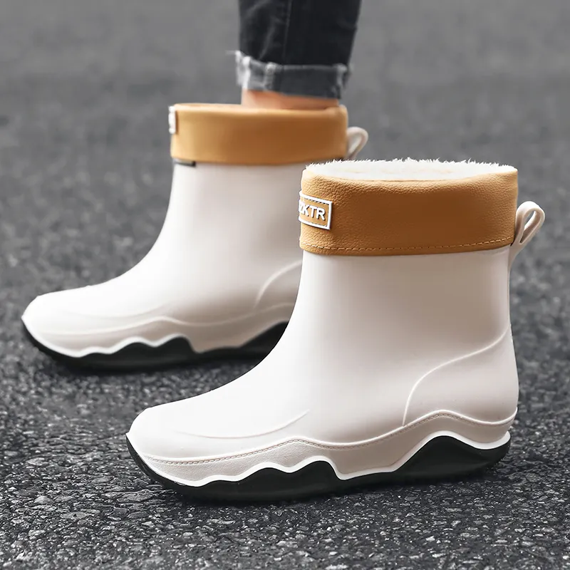 TAIHEYUAN Abrasion Resistant Cushioning Waterproof Rain Boots Unisex-7