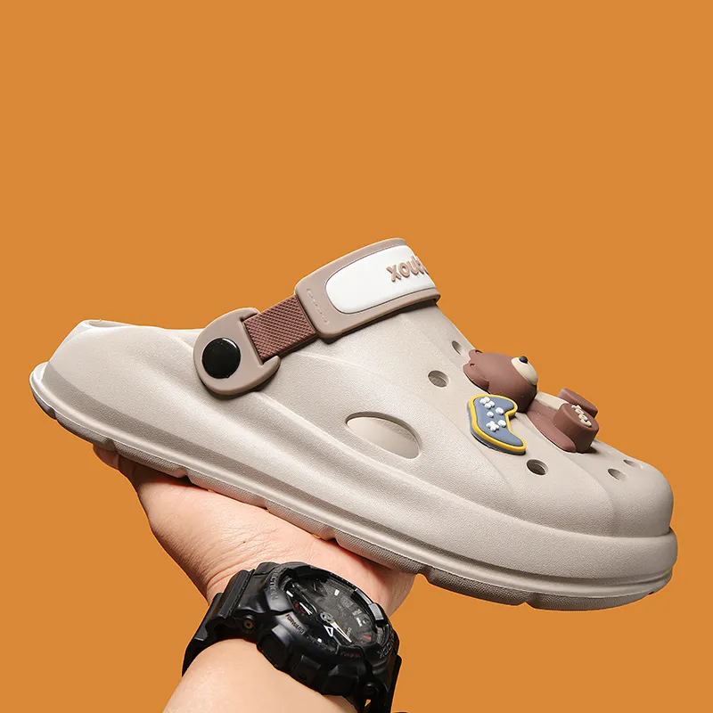 Wooden Rabbit Clogs Men-10