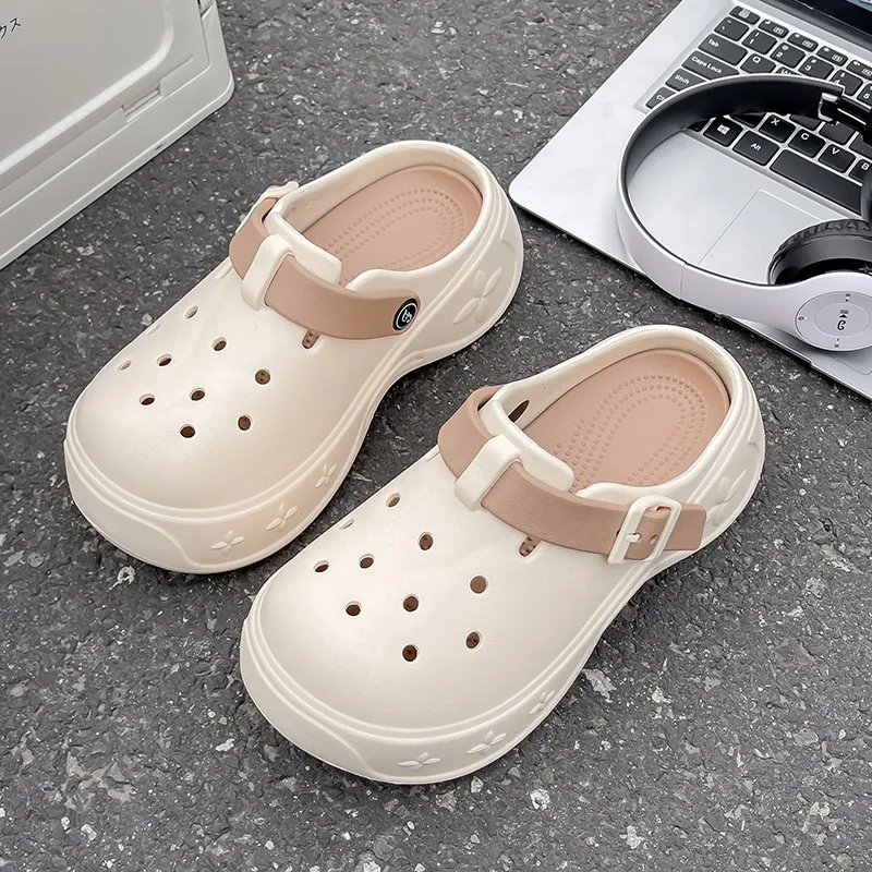 Wooden Rabbit Clogs Women's-14