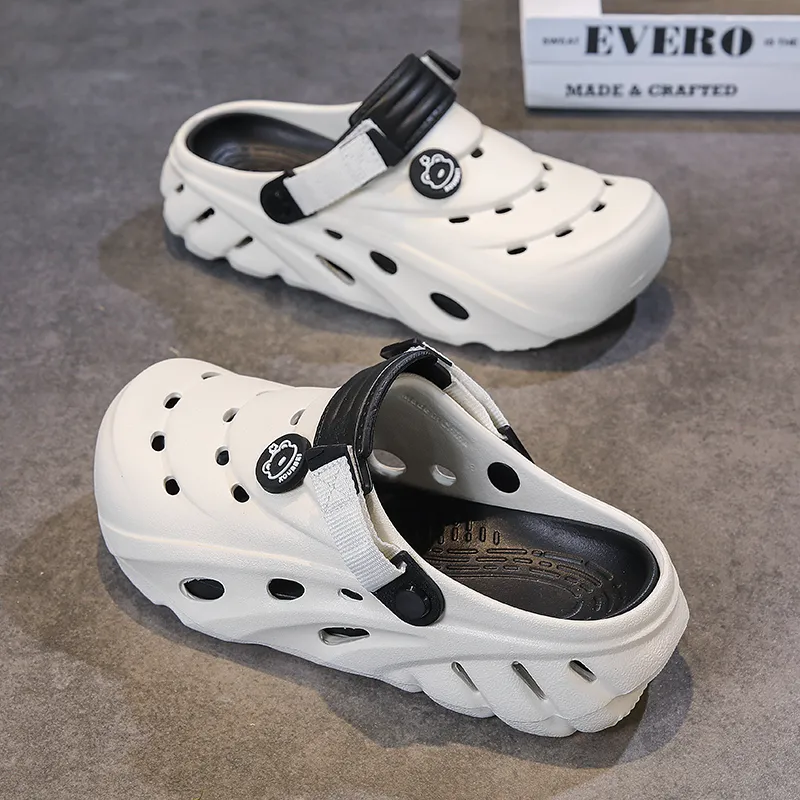 Wooden Rabbit Clogs Men-7