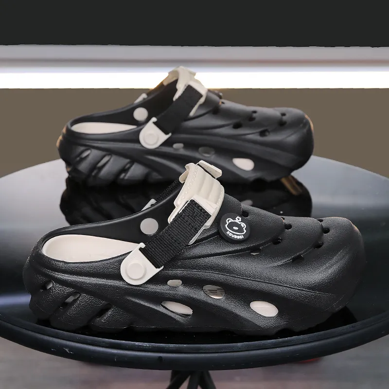Wooden Rabbit Clogs Men-3