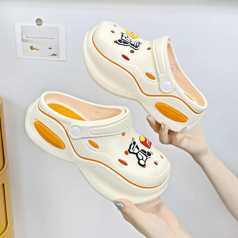 Wooden Rabbit Clogs Women's-16