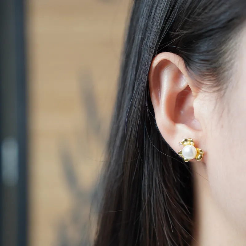 FREE ELF Freshwater Pearl Stud Earrings Women's-3
