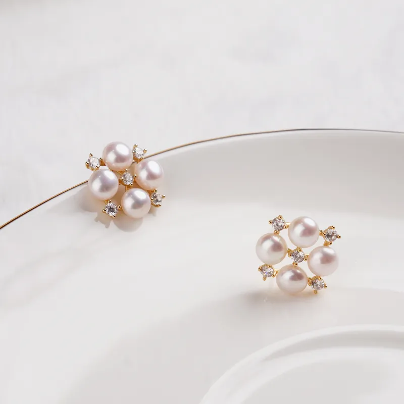 FREE ELF Freshwater Pearl Stud Earrings Women's-4