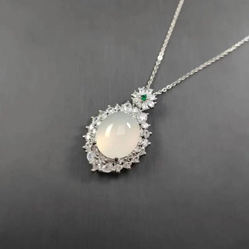 YOULING Chalcedony Jade Necklaces Unisex-3