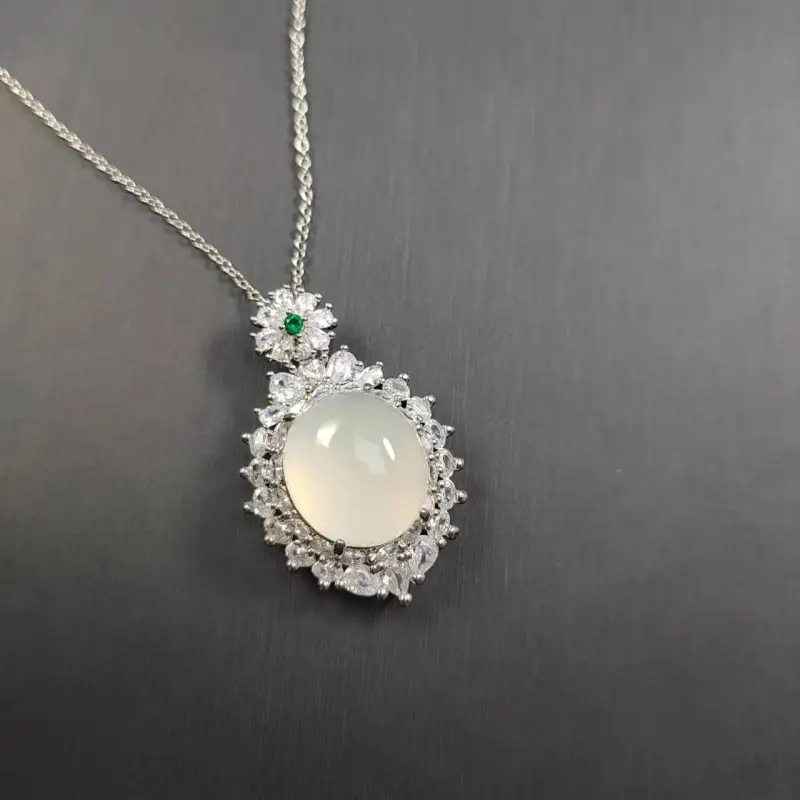 YOULING Chalcedony Jade Necklaces Unisex-5